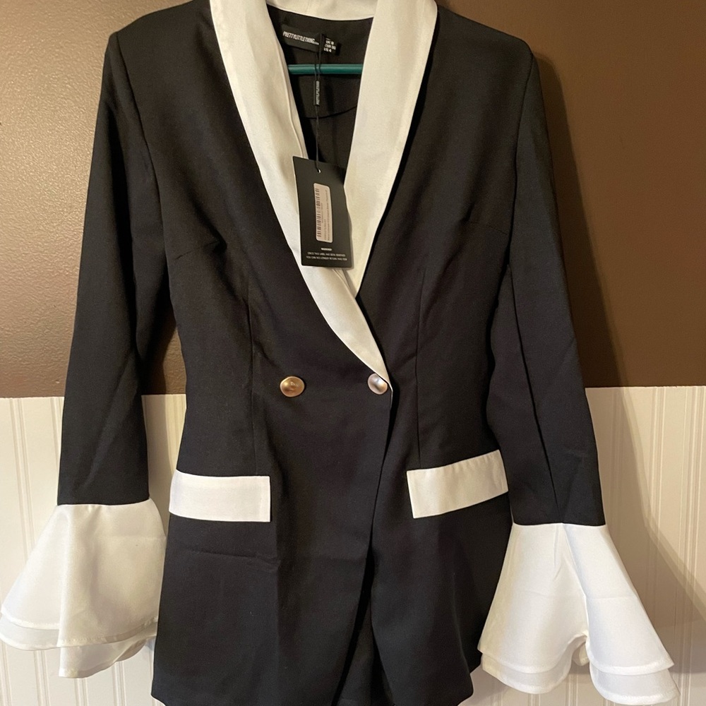 Black contrast frill sleeve blazer play suit